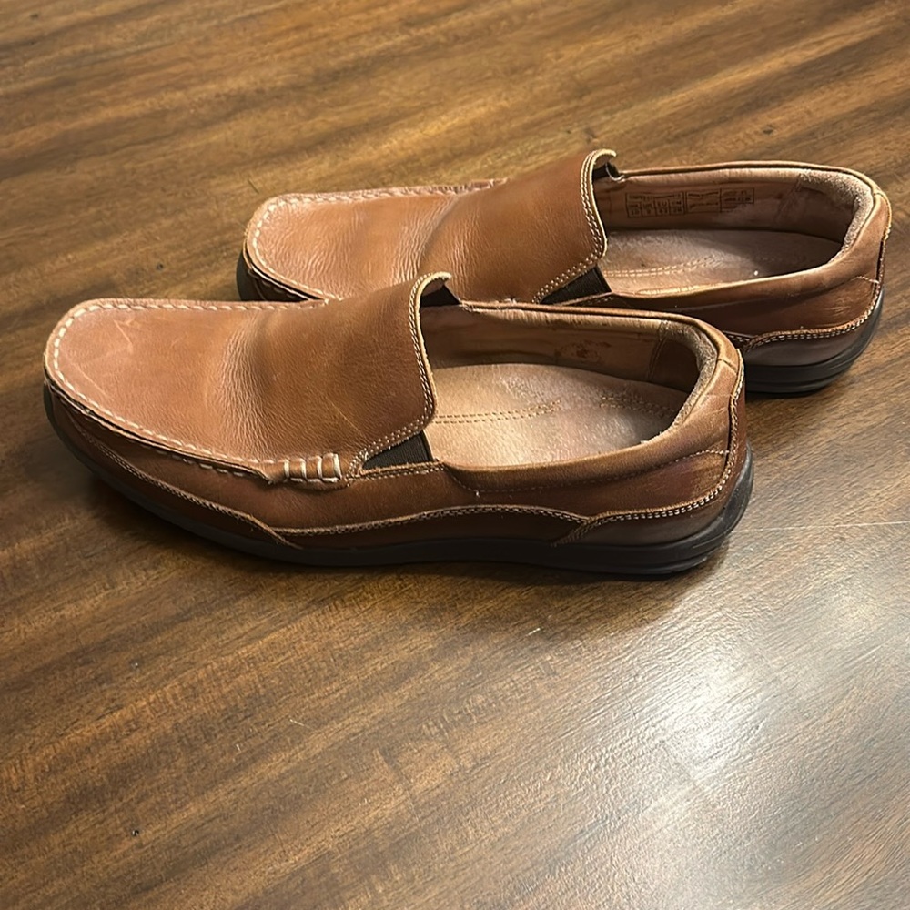 Vionic size 10 loafers